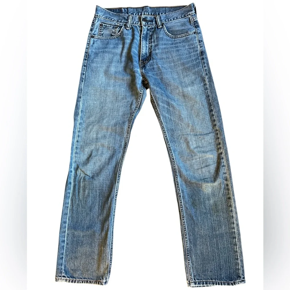 Levi’s 505 jeans straight leg light wash broken in 30 x 32 classic denim